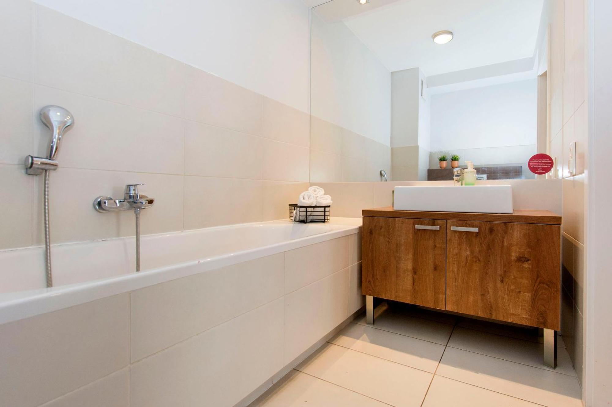 City Center - Aura By Apartmore Gdaňsk Exteriér fotografie